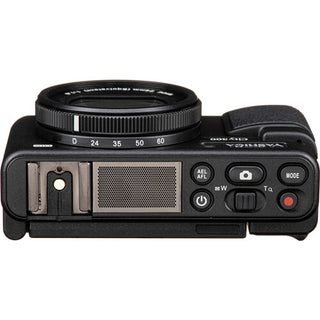 YASHICA City 300 Digital Camera (Black) with QuickFlash Camera Flashlight