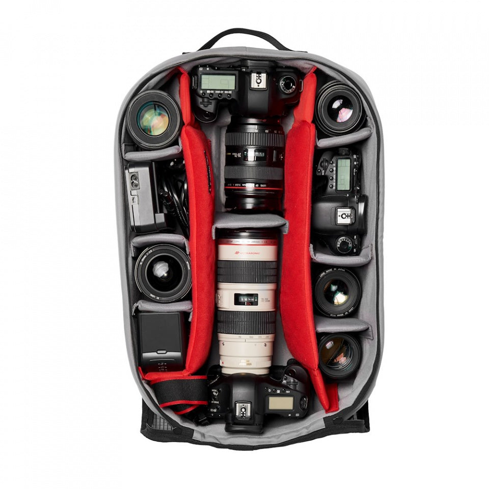 7 Best Lightweight Camera Bags for Photographers in 2024